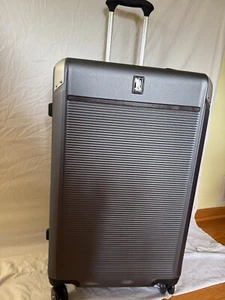 $939 New Travelpro Platinum Elite Hardside Large Check-in Spinner Luggage 29" - Picture 1 of 8