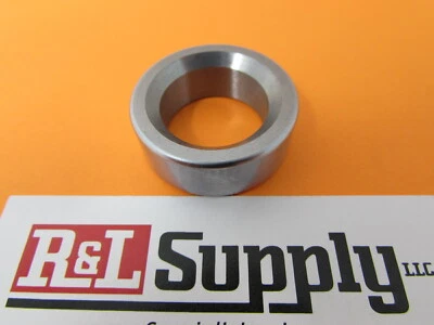 NEW GENUINE KUBOTA ENGINE CRANK CRANKSHAFT COLLAR PART # 15841-23250 D722 D902 - Image 1 of 2