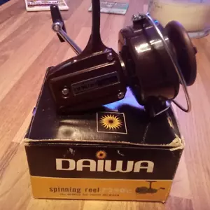 Preowned Vintage Fishing Reel Daiwa 7290c Plus Box - Picture 1 of 4