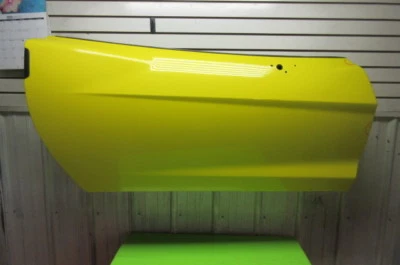 05 06 07 08 09 10 11 12 13 C6 Chevrolet Corvette puerta derecha velocidad amarillo OEM Foto 1 de 4