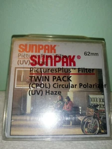 62MM TWIN PAK (SUNPAK BRAND) FILTER NEW! CIRCULAR POLARIZER & UV HAZE - Picture 1 of 5