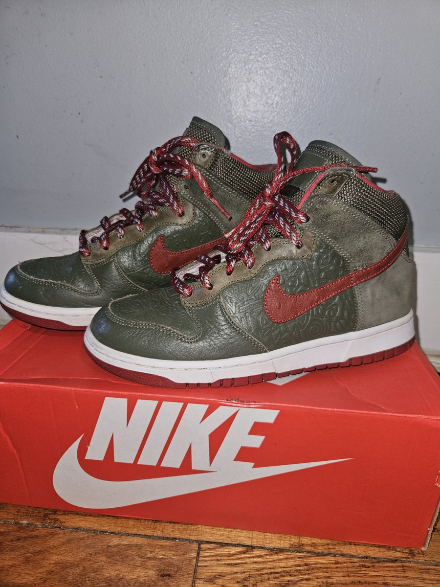 Nike Stussy x Dunk High World Tour for Sale | Authenticity Nike Stussy x Dunk High World Tour for Sale | Authenticity