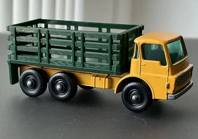 Camión de Estacas Matchbox Serie Nº 4 Foto 1 de 4