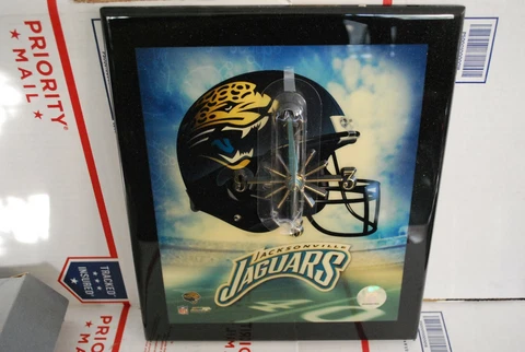Precision Movement Wood Resin Wall Clock Jacksonville JAGUARS NFL License 10x12" Cover