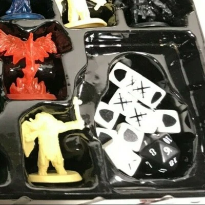 Magic the Gathering Arena of the Planeswalkers Set of Dice & Damage Markers - Image 1 of 3