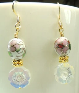Cloisonne floreale multicolore e bianco neve fiori cechi fatti a mano gioielli eleganti - Foto 1 di 1