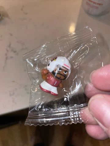 NFL 2023 Teenymates Series 11 Arizona Cardinals QB Kyler Murray SEALED Figure Cover