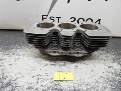 Triumph T150 T160 Trident 750 cilindro barril #15 2877 Foto 1 de 4