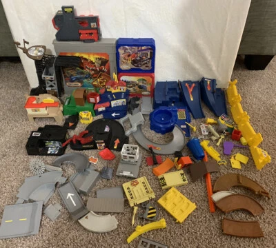 Matchbox Hot Wheels Tonka Speed Garage Bomberos Policía McDonalds Juego Pista Lote Foto 1 de 4