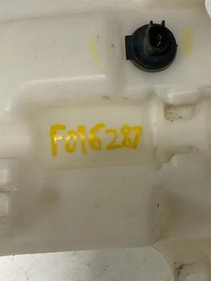 2015-2019 CHEVY SILVERADO 1500 Windshield Washer Fluid Bottle Reservoir Tank Foto 1 de 4