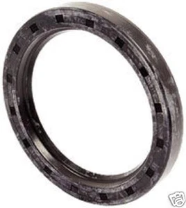 Ford Tractor 5000,6600,6610,7000 Steering Box Seal - Picture 1 of 1