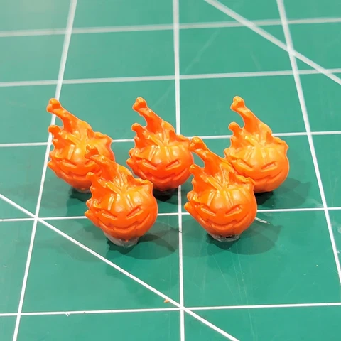 Custom 1:12 scale 5 pack pumpkin bombs legends goblin spiderman green Cover