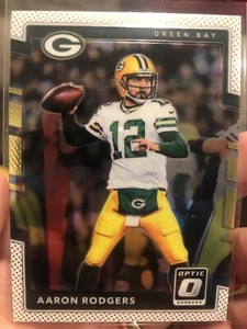2017 Donruss Optic #43 Aaron Rodgers carta base Green Bay Packers NFL - QUANTITÀ!!! - Foto 1 di 2