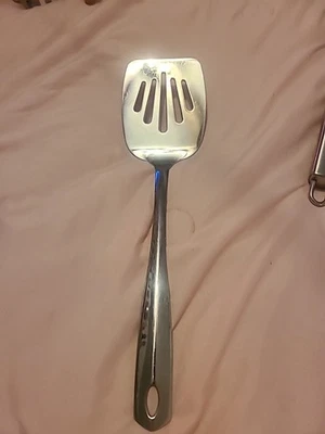 Oneida 18/8 Stainless Steel Slotted Turner Spatula Kitchen Utensil - Image 1 of 4