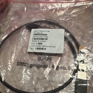 Cisco QSFP-H40G-CU1M 40GBASE-CR4 Passive Copper Cable 10-1322-03 W/Hologram - Picture 1 of 2