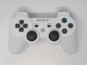 Sony PlayStation 3 PS3 White Controller DualShock Sixaxis OEM - Picture 1 of 1