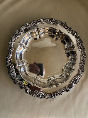 Prato/bandeja Reed & Barton Silverplate BORGONHA #2301 coleção buffet, 12 5/8"🌹 - Imagem 1 de 4