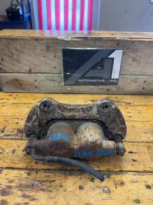 2010-2011 CADILLAC SRX FRONT RIGHT PASSENGER CALIPER - Image 1 of 4