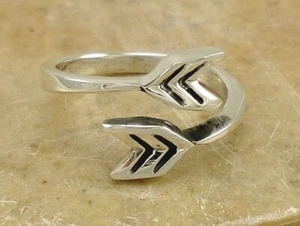 EXOTIC 925 STERLING SILVER ADJUSTABLE ARROW ring size 7  style# r2169 - Picture 1 of 3