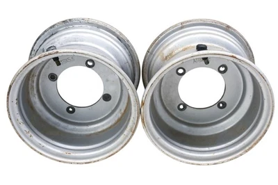 Llantas traseras Polaris Outlaw 90 07 4/110 8X5,5 Foto 1 de 4