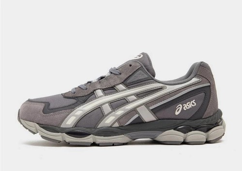 ASICS GEL NYC 2055 In Grigio Scuro Tutte Le Taglie Stock Limitato