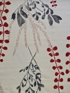 4.6 Metres Brand New Fabric Floral Design For Cushions Blinds Light Upholstery - Picture 1 of 3