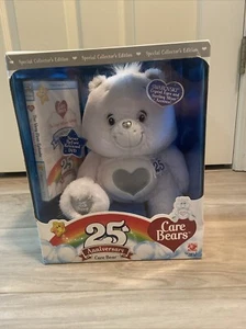 Care Bears 2008 25° anniversario occhi di cristallo Swarovski accenti sterling nuovo con scatola - Foto 1 di 9