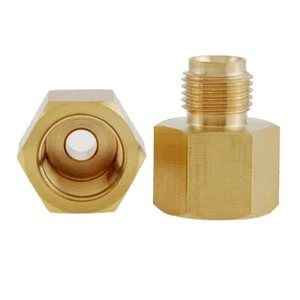 Adattatore convertitore svasatura maschio invertito in ottone 1/4" tubo femmina NPT x 1/4" per propano - Foto 1 di 9