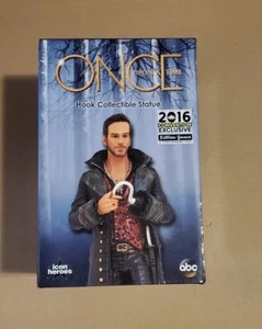 Signed Colin O'Donoghue Hook Once Upon A Time SDCC 2016 Exclusive Statue 40/1000 - Picture 1 of 9