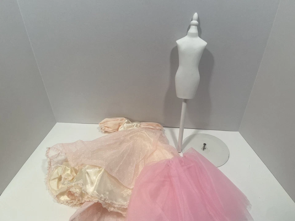 RARE Meg March Hobby Bride Outfit Little Women Journal 16" Madame Alexander - Image 1 of 4