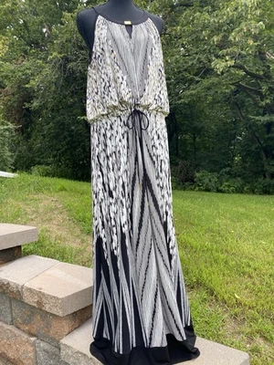 Calvin Klein Women's NWT XL Black White Sleeveless Maxi Dress Cruise Vacation - Image 1 of 3