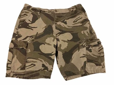 Wrangler Camo Cargo Shorts Back Elastic Ripstop Mens Size 36 Green Grey Tan - Image 1 of 4