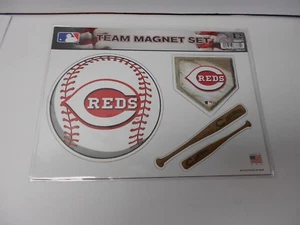 Cincinnati Reds Team Magnet Set. Ball, plate and bats #572 - Picture 1 of 1