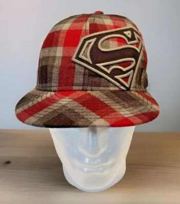NUEVO CON ETIQUETAS DC Comics Superman S/M Flex Fit Snapback Sombrero a Cuadros Rojo Gris Foto 1 de 4