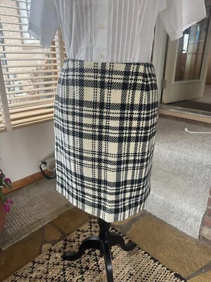Ladies Eddie Bauer Wool Plaid Pencil Skirt - Image 1 of 4