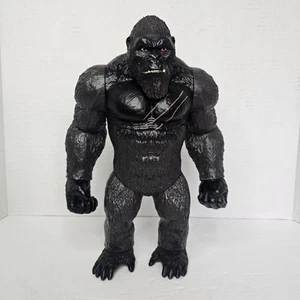 Godzilla vs Kong GIANT KONG 11" Inch Action Figure Monsterverse Playmates - Picture 1 of 8