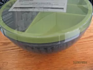 Pampered Chef Meal Prep Salad Cutting Bowl 100086-1463 Gray Green NEW - Picture 1 of 4