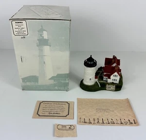 Harbour Lights #203 Nobska Massachusetts Lighthouse 1997 With The Box - Picture 1 of 9