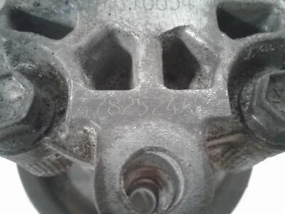 Bomba de dirección asistida usada se adapta a: Chrysler 300 2008 5,7 grado C Foto 1 de 4