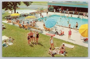 Swimming Pool at Fernwood Hotel Resort Pocono Mountains Pennsylvania PA Postcard - Picture 1 of 2