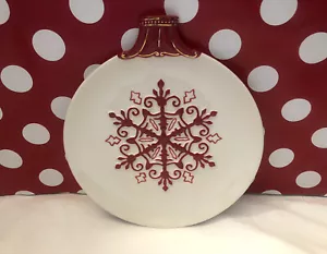 Plato decorativo Grassland Roads 7" adorno de Navidad copo de nieve rojo blanco - Imagen 1 de 12