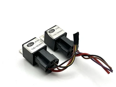 1 x Relè gancio di traino 1L8J10C909AA Ford Focus II Mondeo III - Immagine 1 di 2