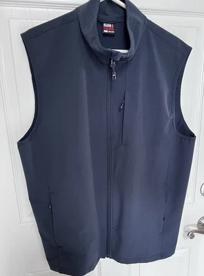 32 Degree Heat Men's Full Zipper Vest Size Large, 3 Pocket, Navy Blue Stretch - Image 1 of 4