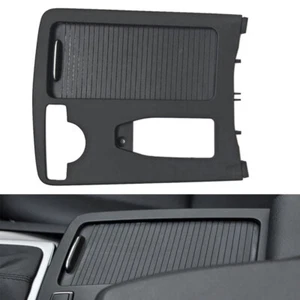 Auecher Halter Abdeckung für - W204 W212 2046800107 A20468047089051 J9O5 - Bild 1 von 10
