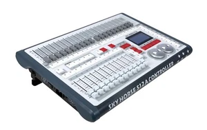 Sky Horse 512A controller dmx512 stage lighting controller W/flight case - Picture 1 of 4