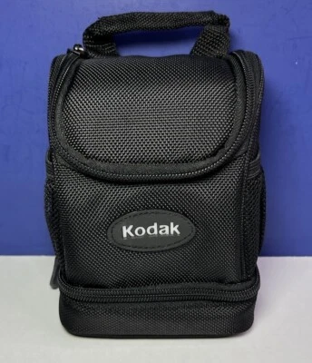 Kodak EasyShare V610 6.1MP Dual Lens Digital Camera Case - Black. - Image 1 of 4