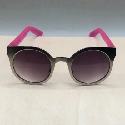 Óculos de sol Quay edição limitada Nakita - Imagem 1 de 4