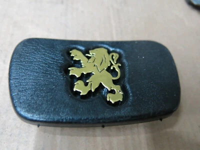 Emblema tampa emblema Peugeot 604 - Capuchon Enjoliveur Volant - 411144 - Imagem 1 de 4