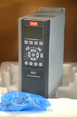Danfoss AutomationDrive VLT FC-302 Frequenzumrichter 131B4367 0,75kW NEU NEW  - Bild 1 von 3