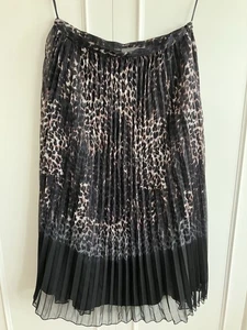 Gorgeous Mint Velvet Pleated Skirt Women Size 10 - Picture 1 of 3